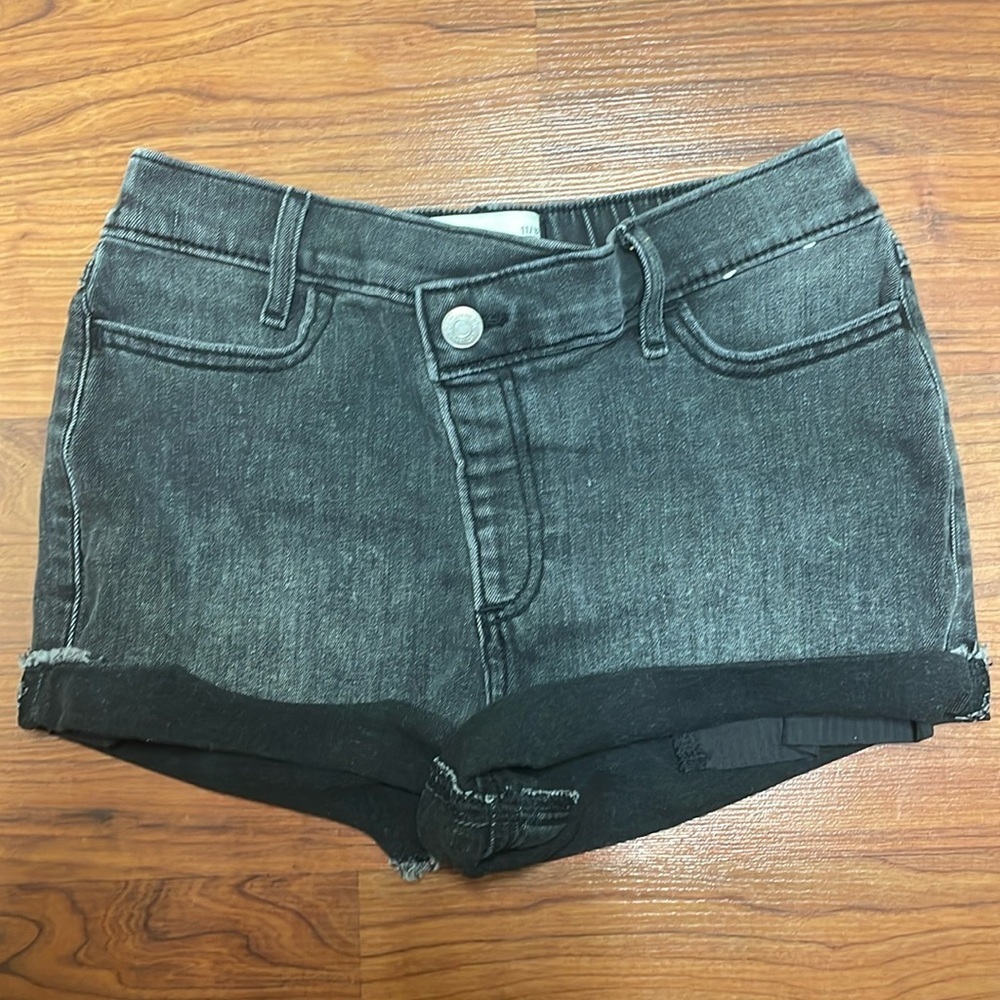Girl's Abercrombie Kids High Rise Mini Mom black Short size 11/12